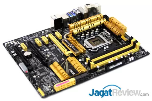 asus z87 deluxe board 01