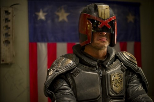 Tak Puas Dalam Bentuk Komik, Fans Dredd pun Berkampanye 1 dredd3d