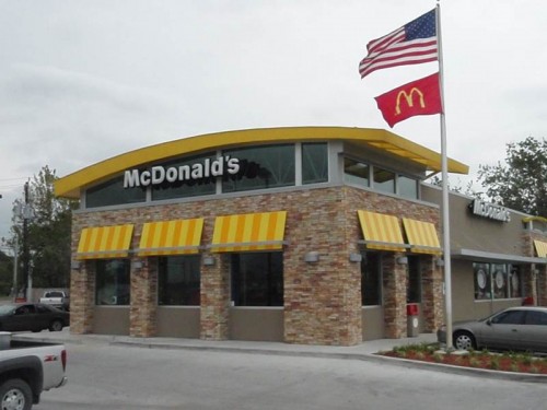 McDonald Uji Coba Pembayaran via Aplikasi Mobile 1 OLYMPUS DIGITAL CAMERA
