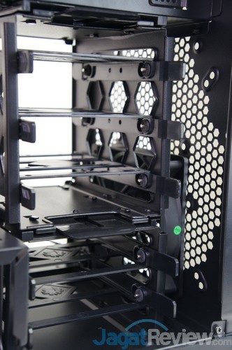Hands-On Review: Bitfenix Prodigy Casing Mini-ITX yang Modis 1 DSC00946ss