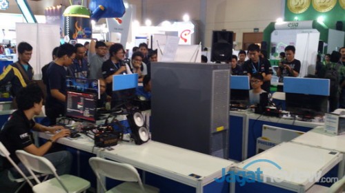 AOCT 2013 Nasional: Sesi 1 (SuperPi 32M - Asus) Pro OC Tournament Berakhir 1 DSC_0494