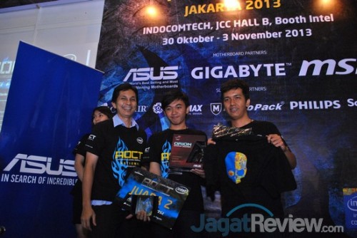 Juara 2, tim GOCT 69, mendapatkan headset ROG Orion dari Asus dan paket  souvenir dari sponsor.