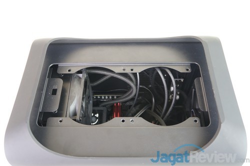 Hands-On Review: Bitfenix Prodigy Casing Mini-ITX yang Modis 27 DSC00883ss