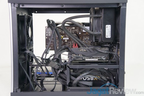 Hands-On Review: Bitfenix Prodigy Casing Mini-ITX yang Modis 24 DSC00899ss
