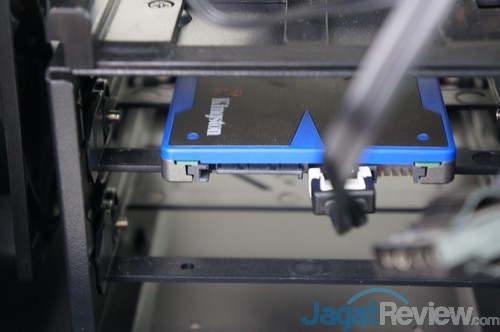 Hands-On Review: Bitfenix Prodigy Casing Mini-ITX yang Modis 13 DSC00905ss