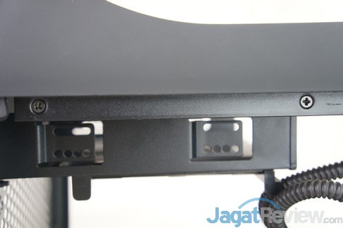 Hands-On Review: Bitfenix Prodigy Casing Mini-ITX yang Modis 10 DSC00944ss