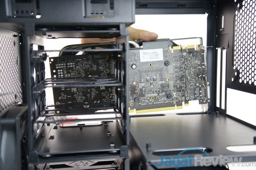 Hands-On Review: Bitfenix Prodigy Casing Mini-ITX yang Modis 18 DSC00962ss