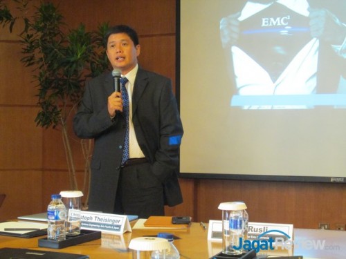  Adi Rusli, Country Manager, EMC Indonesia