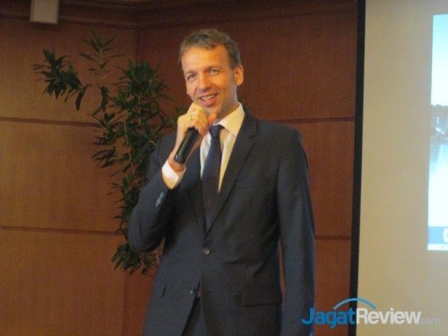 Christoph Theisinger, Vice President, Systems Engineering, Asia Pacific & Japan