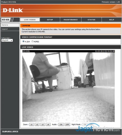 Interface dari tool manajemen berbasis web yang juga bisa digunakan untuk menampilkan gambar yang ditangkap oleh kamera. Terlihat adalah gambar dalam keadaan night vision menyala.