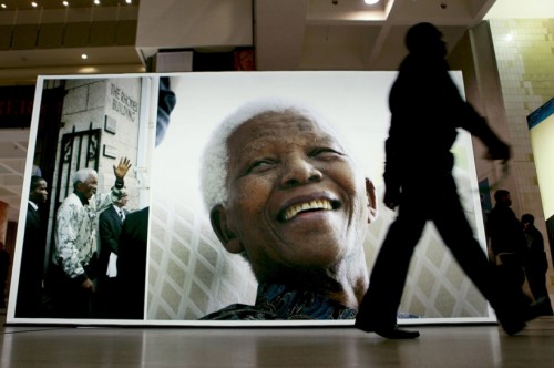 Kepergian Nelson Mandela Selimuti Duka di Sosial Media 1 Mandela 2