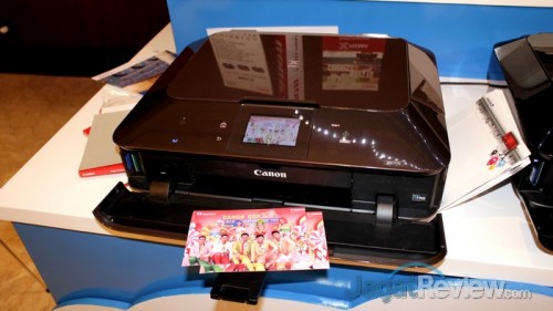 Tombol virtual akan muncul di sekitar layar untuk menjalankan beberapa fungsi tertentu.