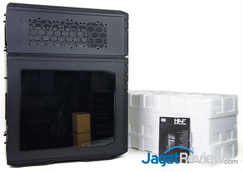 Preview Casing Cooler Master HAF Stacker 3 Buku manual diletakan didalam kantung putih pembungkus case