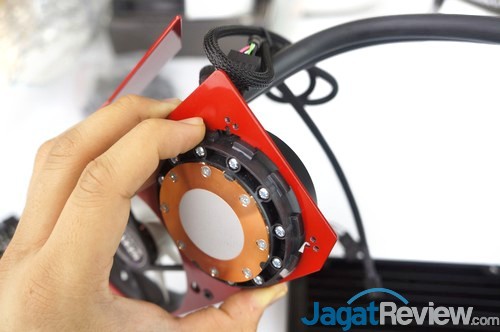 Review NZXT Kraken G10: Solusi Watercooling Murah Bagi GPU 15 KrakenG10_290X_17