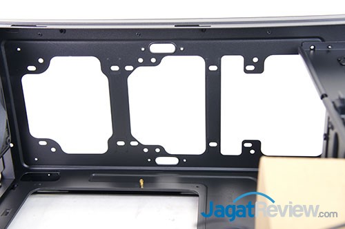 HAF Stacker 935 (925 + 915R): Casing Full Mod Tower dengan Konfigurasi Tanpa Batas 9 SDSC00026