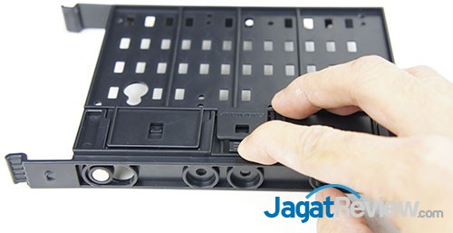 HAF Stacker 935 (925 + 915R): Casing Full Mod Tower dengan Konfigurasi Tanpa Batas 6 SDSC00080
