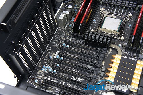 HAF Stacker 935 (925 + 915R): Casing Full Mod Tower dengan Konfigurasi Tanpa Batas 2 SDSC00089
