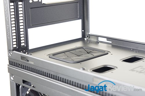 HAF Stacker 935 (925 + 915R): Casing Full Mod Tower dengan Konfigurasi Tanpa Batas 7 SDSC00095