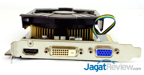Review ASUS GeForce GTX 750 OC: Maxwell Murah dengan Performa Extra 5 asus gtx 750 oc 1gb display connector