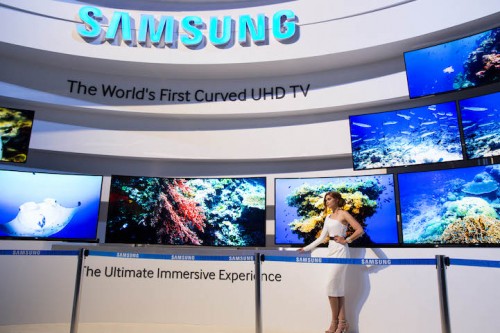 Samsung Resmi Luncurkan UHD TV Layar Lengkung 1 samsung (4)