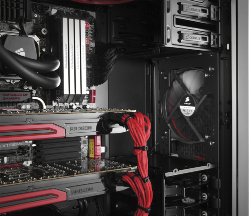 Corsair Rilis Casing Mid-Tower Obisidian 450D 10 450D_close_up_fans
