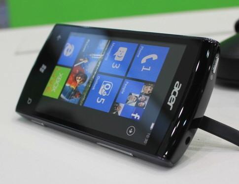 Acer Enggan Ambil Risiko Adopsi Windows Phone Lagi 15 acer 2
