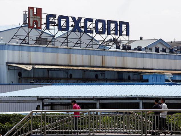Foxconn Ubah Rencana Gunakan Tenaga Kerja Robot 1 foxconn 2