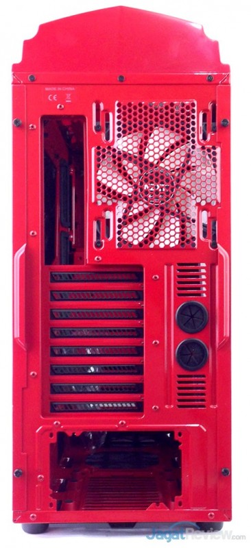 Hands-On NZXT Phantom 530: Hot, Red, And Sexy! 8 Sisi bagian belakang casing
