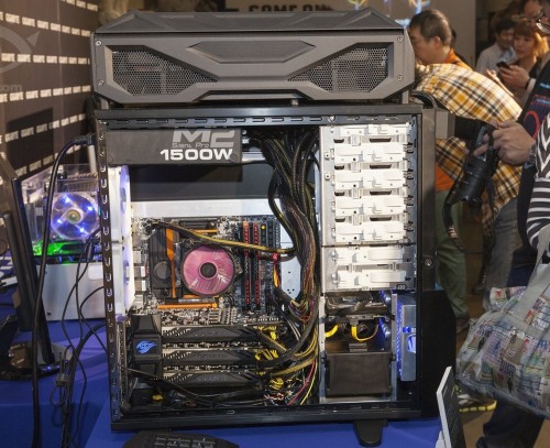 WaterForce, Solusi Liquid-Cooling Gigabyte untuk VGA Card 1 WaterForce - 2