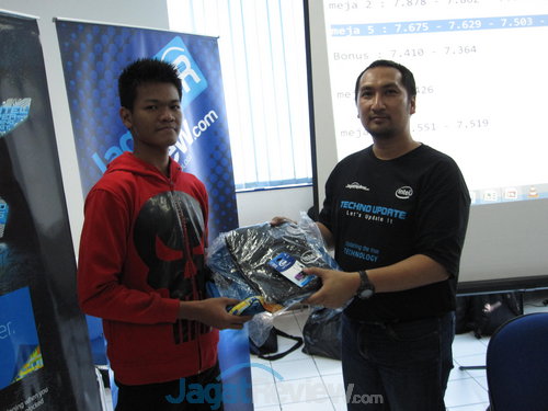 Techno Update 2014 UBM: Workshop Overclocking Berlangsung Seru 7 IMG_0041