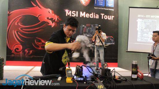 Demo Overclocking di Motherboard Z97 Terbaru MSI 14 MSI Intel 9 Series Motherboard Launching 5