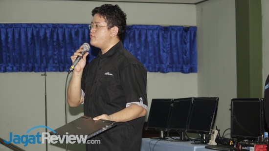 Teknologi Baru nan Menarik Diperkenalkan di UPN Veteran Jakarta! 5 Laptop dengan Core i7 Haswell dan IRIS Pro 5200 juga bisa menjadi alternatif yang menarik untuk bermain game.