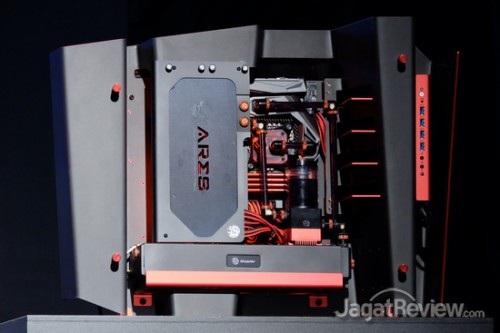 ASUS ROG Event Computex 2014: Jajaran Produk Gaming Terbaru 6 ASUS ROG event ARES3