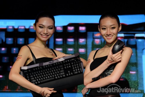ASUS ROG Event Computex 2014: Jajaran Produk Gaming Terbaru 7 ASUS ROG event Keyboard and Mouse