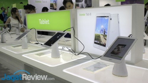 Computex 2014: Gadget Baru Acer Menampakkan Diri! 9 Acer - Computex 2014 - 07 - Iconia Tab 8