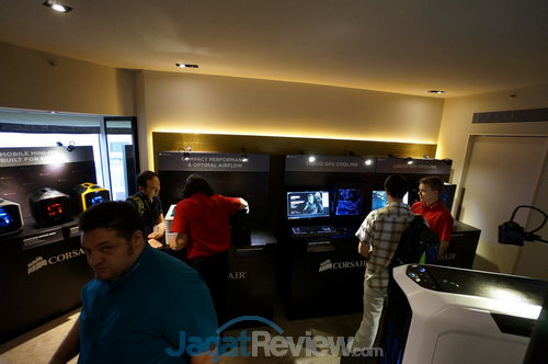 Booth Raid Computex 2014: Corsair 15 Corsair 57