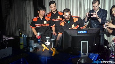 Motherboard Gigabyte Patahkan Rekor Memory Clock Tertinggi 1 DSC08492