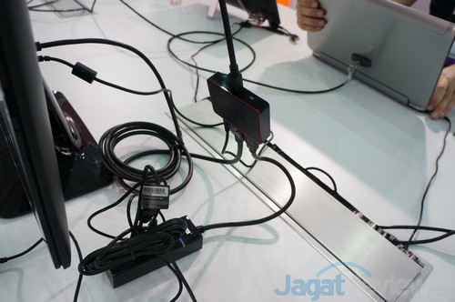 AMD Computex 2014 Booth Raid Part 1: Desktop 20 DSC08958s