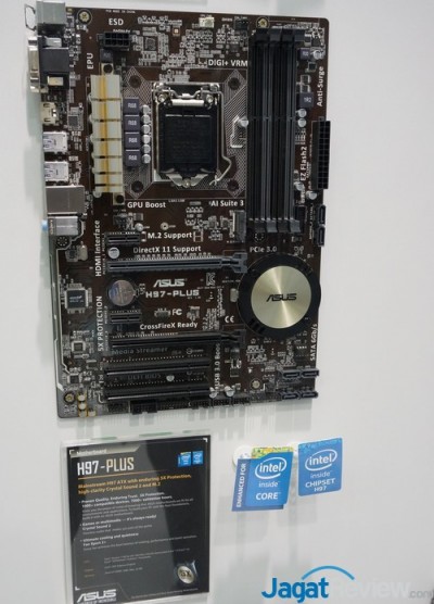 ASUS Motherboard Unjuk Gigi di Computex 2014 5 DSC09069