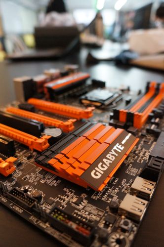 Hands-on Gigabyte GA-Z97X-SOC Force 1 DSC09564s