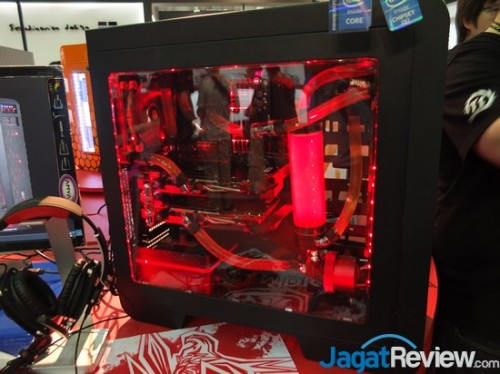 Computex 2014 Thermaltake: Parade Casing Core Series, dan Level 10 Platinum 7 DSCF5318