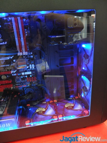 Computex 2014 Thermaltake: Parade Casing Core Series, dan Level 10 Platinum 4 DSCF5324