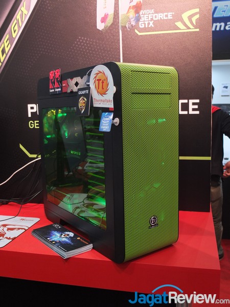 Computex 2014 Thermaltake: Parade Casing Core Series, dan Level 10 Platinum 10 DSCF5328