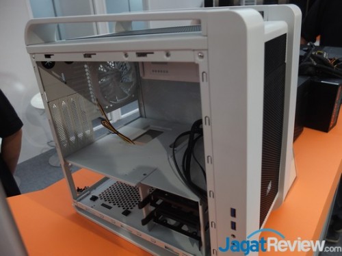 Computex 2014 Booth Raid: Xigmatek Case, Heat Sink Fan, dan Power Supply 7 DSCF5837