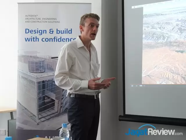 Autodesk Dukung Visualisasi dan Simulasi Desain Rancang Bangun dengan Suites 2015 17 DSCF9365