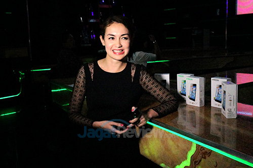 EverCoss Elevate Y Avatar