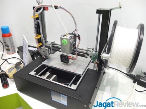 Computex 2014 Booth Raid: Jajaran Produk Manli Terbaru dan 3D Printer 18 Manli_Computex2014_27