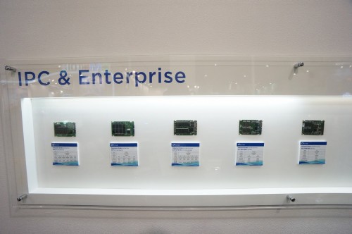 ​Jajaran SSD IPC dan Enterprise