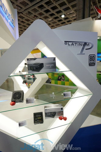 Computex 2014 Booth Raid: Seasonic 2 Seasonic Computex 2014 (4)