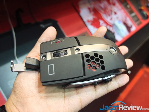 TteSPORTS COMPUTEX2014 i12